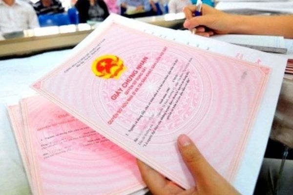 đã trả tiền mua đất nhưng không được sang tên sổ đỏ