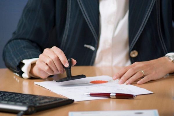 những Hợp đồng nhà đất bắt buộc phải công chứng